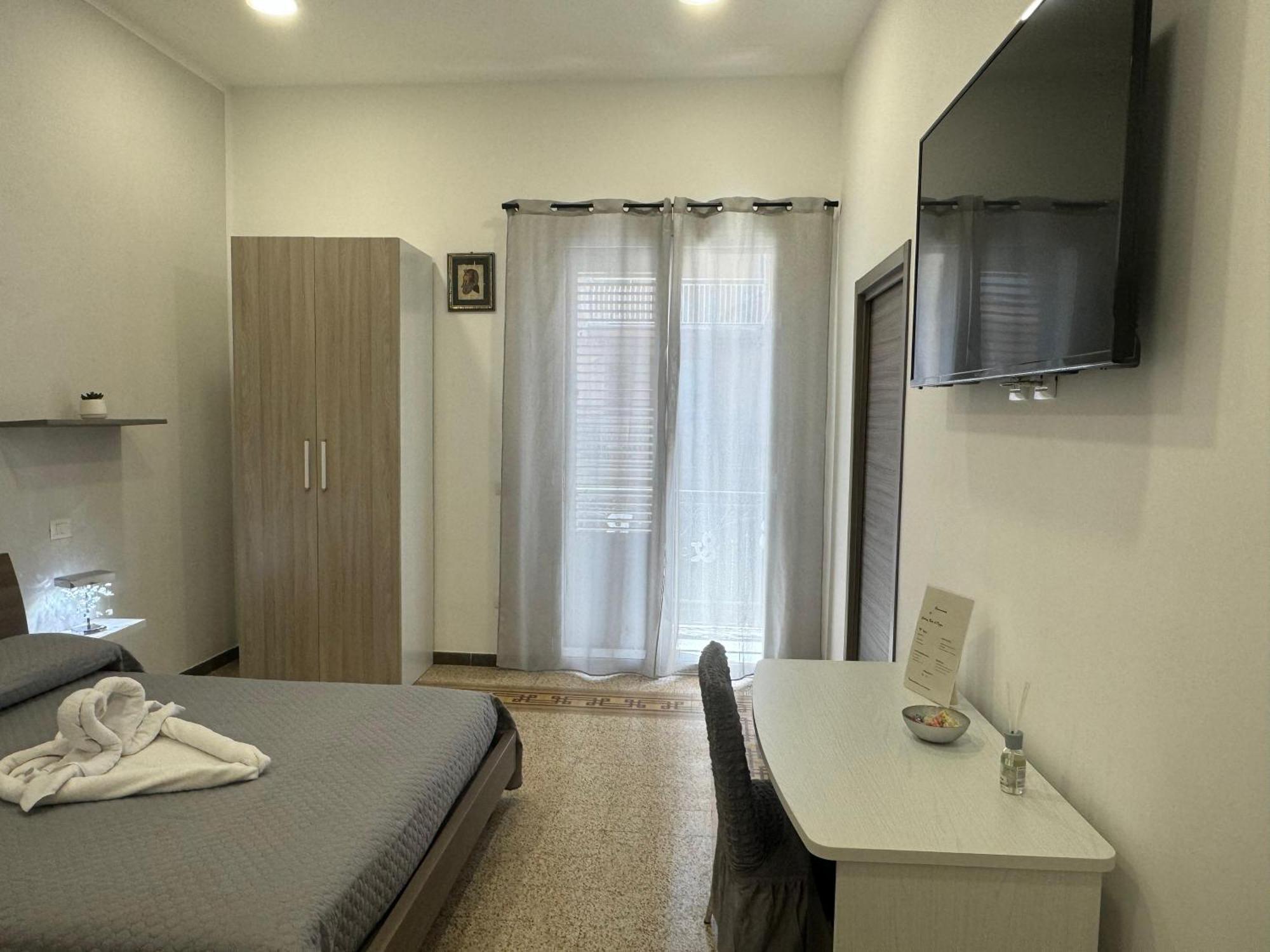 La Rondine Bed Hotel Ficarazzi Kültér fotó